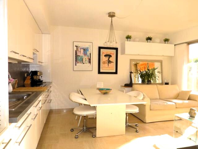 Vente Appartement 54m² 3 Pièces à Antibes (06600) - Jt Immobilier